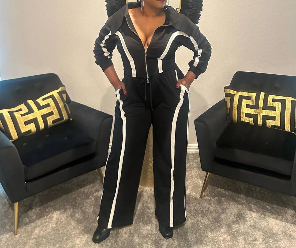 NEW CAPSULLE motion track top and pants set in black
